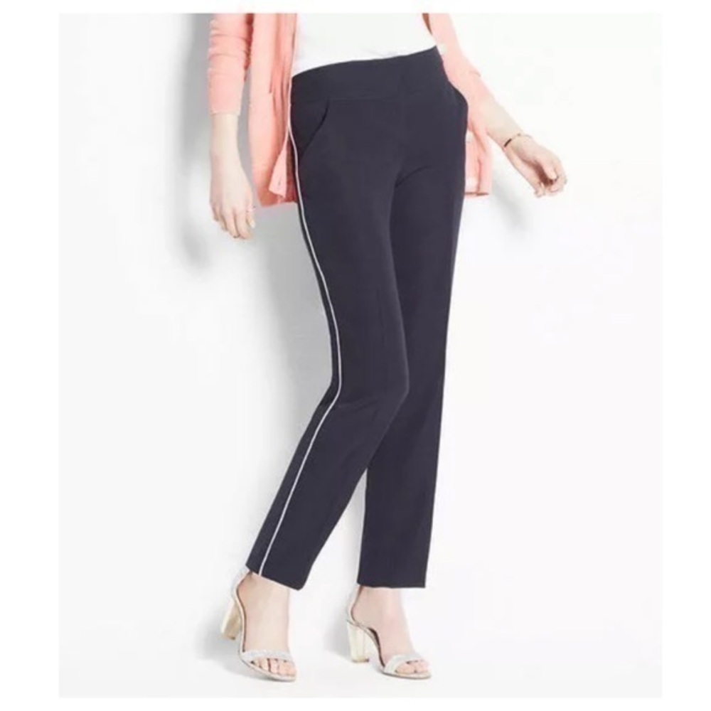Ann Taylor navy white piping side pocketed ankle pants PP51